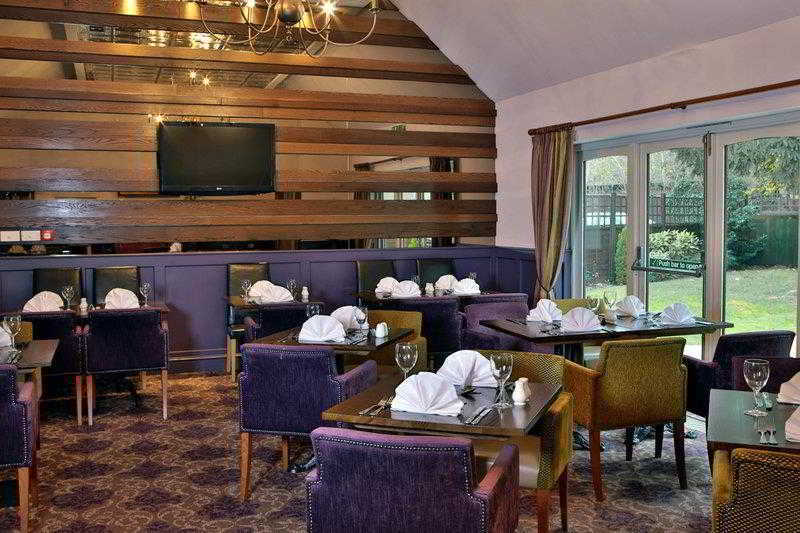 Henley Hotel Bagian luar foto